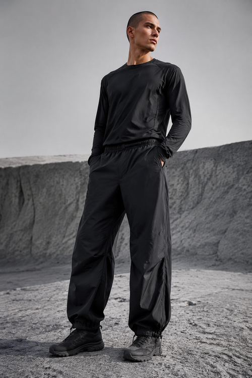 Black Parachute Pant worn by a FINALDARK fashion model