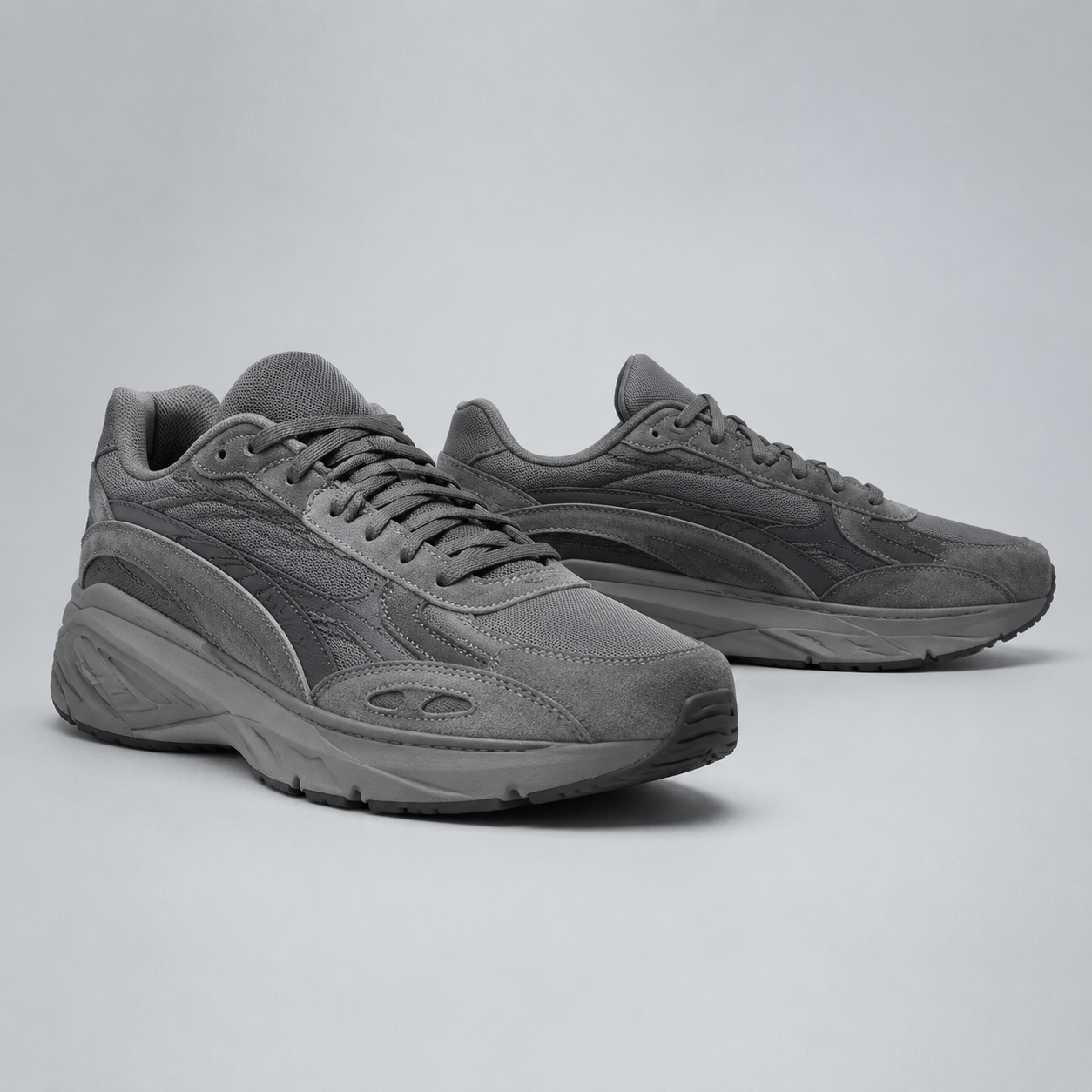 Graphite Sculpted Runner — FINALDARK